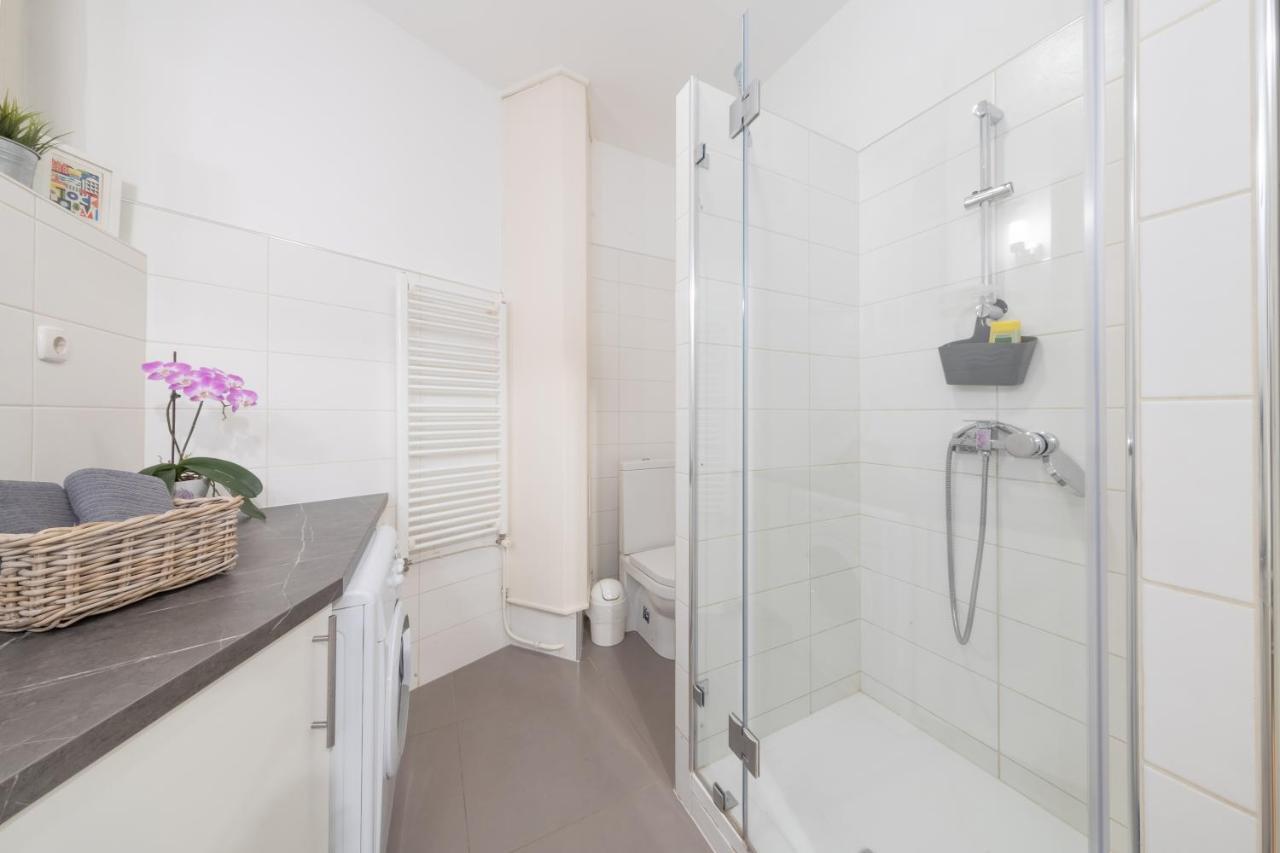 Elisabeth Apartment On Vaci Street บูดาเปสต์ ภายนอก รูปภาพ
