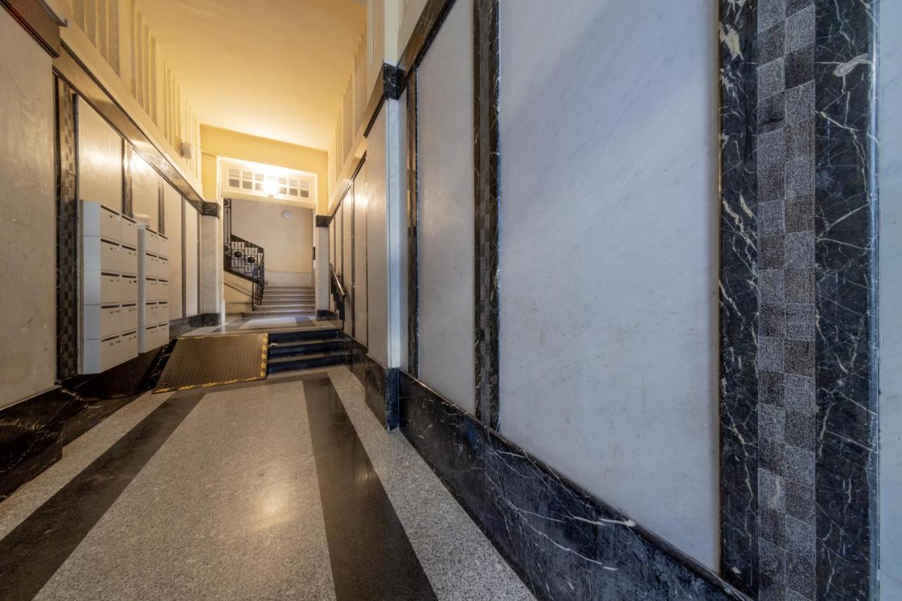 Elisabeth Apartment On Vaci Street บูดาเปสต์ ภายนอก รูปภาพ